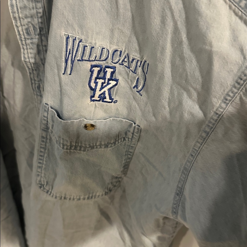 Kentucky Wildcats Light Blue Button-Up Shirt